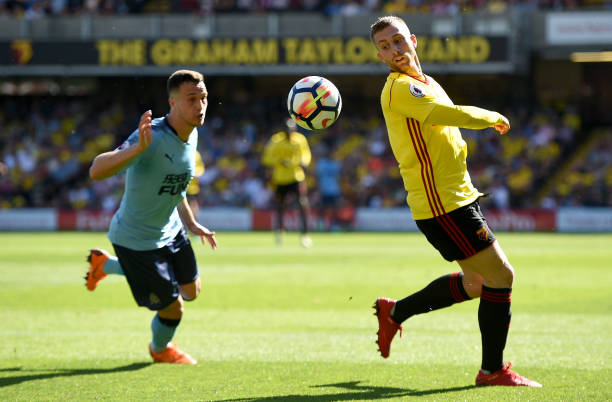 予其足够的 予其足够的