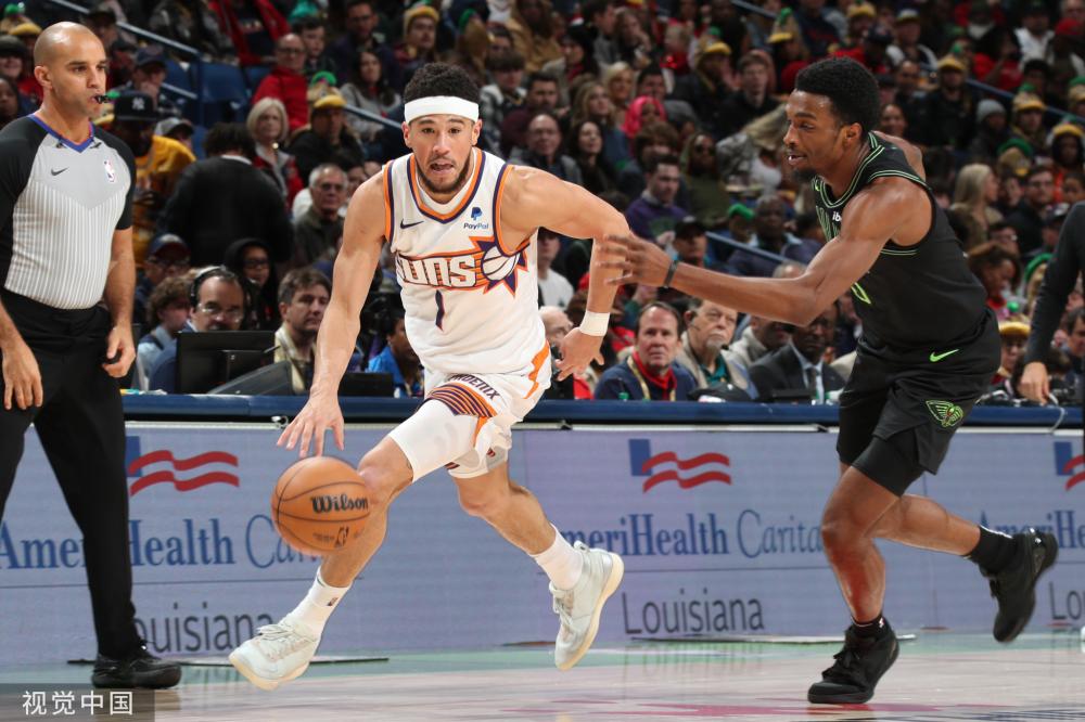 持高水平的 持高水平的