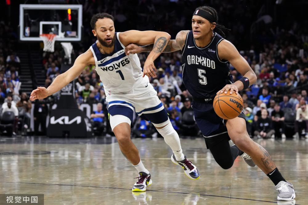 场上瞬间洞 场上瞬间洞